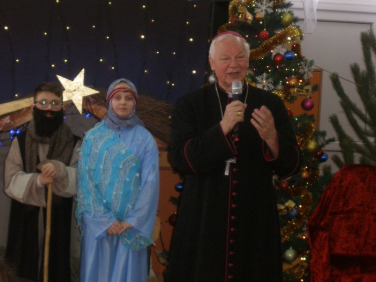 Wizytacja ks. Biskupa w PSP w Bogucinie