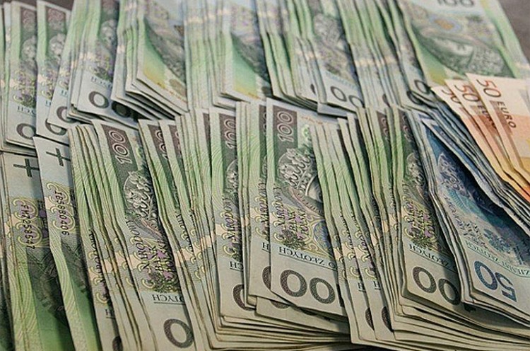 Premia  100 tys. zł  na rozpoczęcie pozarolniczej działalności gospodarczej  dla   osób  Ubezpieczonych